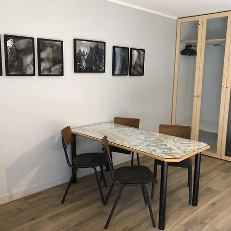 Base Camp Vue Mont Blanc Centre * Шамоні